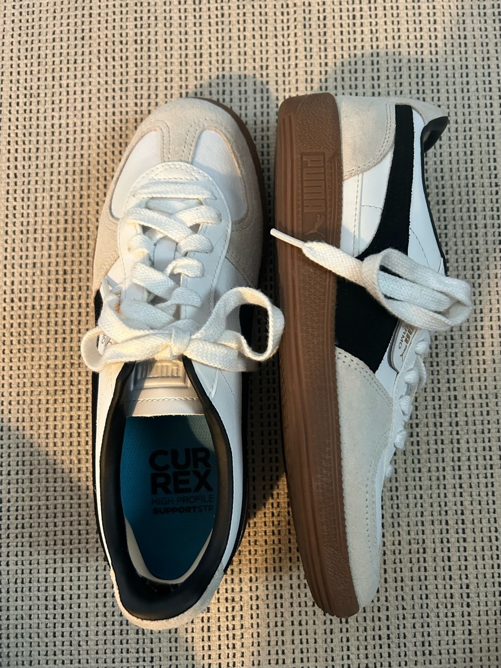 Puma White Shoes with Black Stripe and Gum Sole